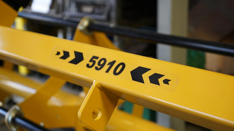 Bauman Hay Fluffer - Hydraulic Drive
