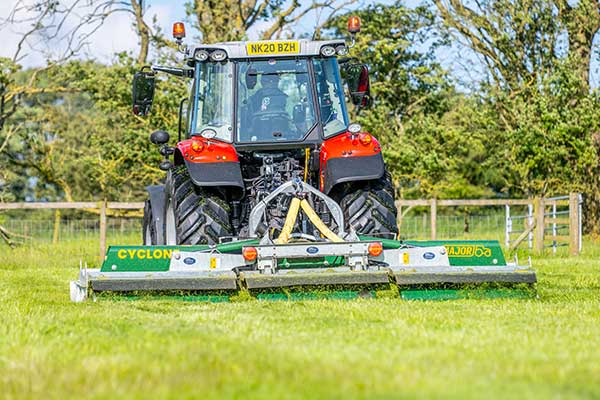 Major MJ30-420DW 14' Rotary Cutter