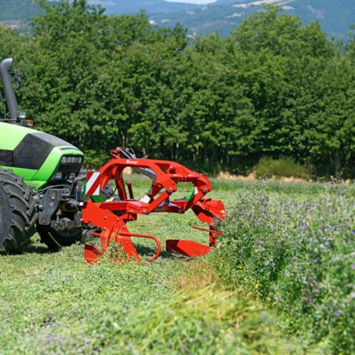 Front hitch Enorossi sickle bar mower ready for field operation