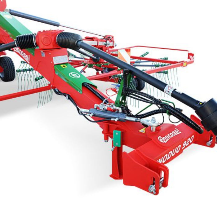 Enorossi ENODUO 920 double rotary rake hydraulic steering system detail